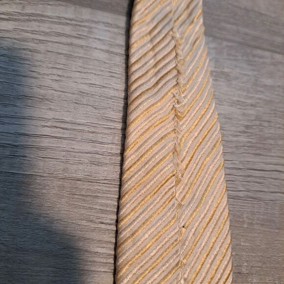 Donald J Trump Signature Collection Silk Tie Red White & Blue Lot of 2 58” & 59” - Picture 6 of 12